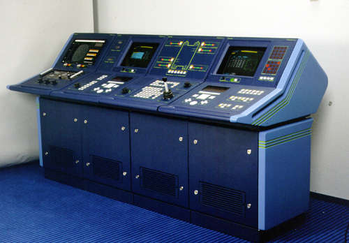Dynamic positioning console