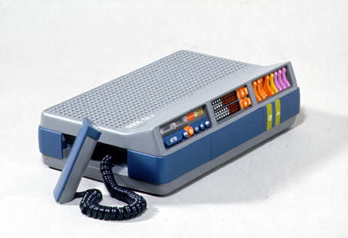 Radio w/cassette recorder