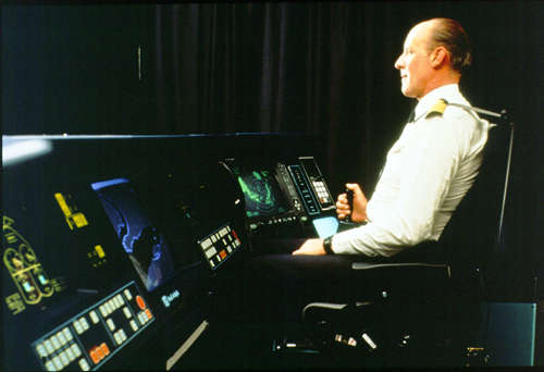 High speed catamaran navigation 